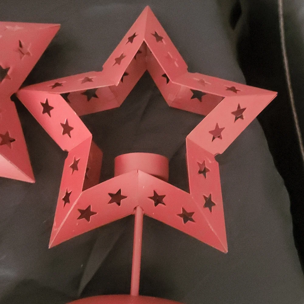 Set of 3 Star Tealight Candle Holders - Picture 3 of 15